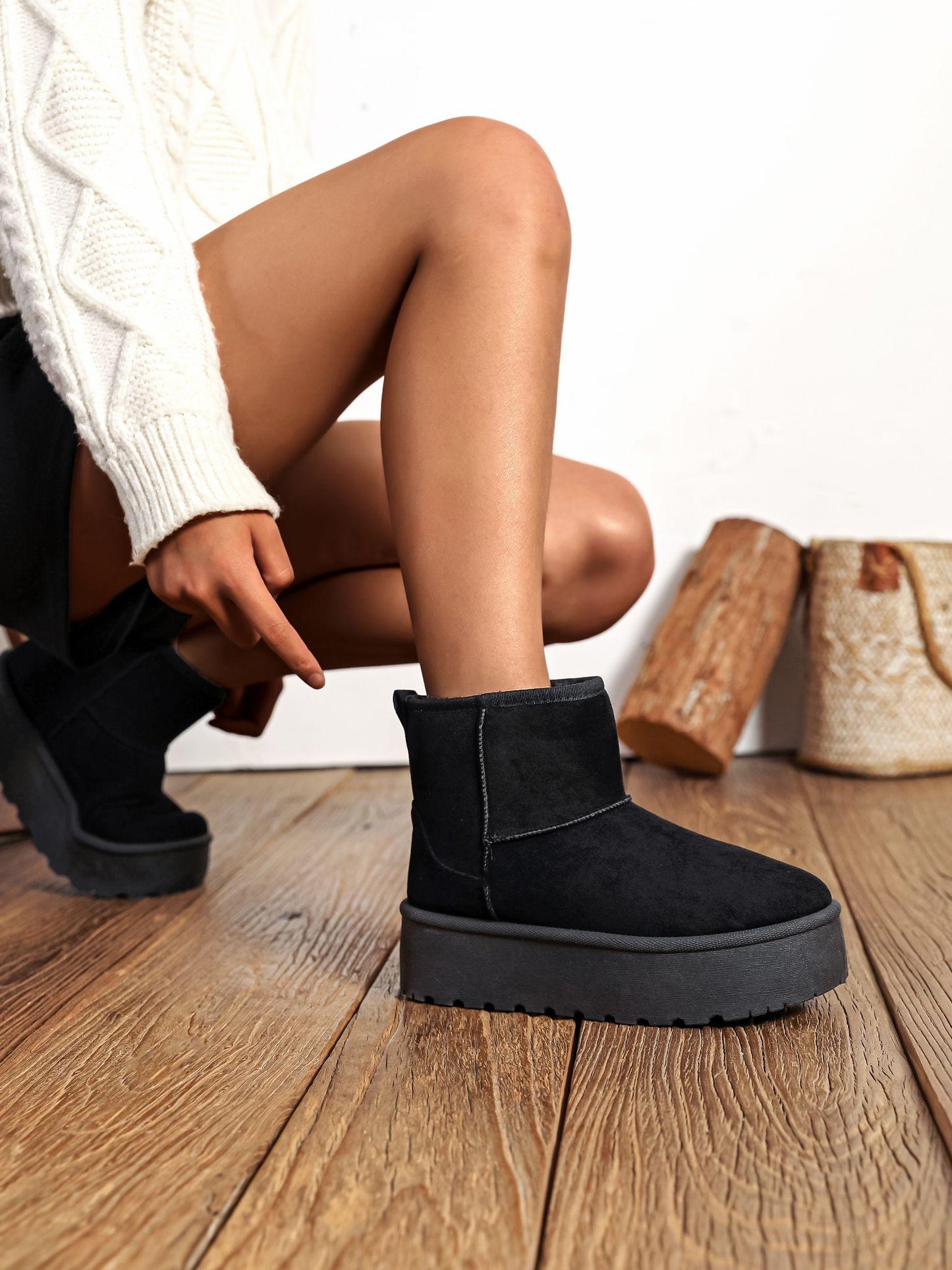 Nexsus Plus Faux Suede Fur-Lined Lace-Up Winter Boots (UK 3–8)