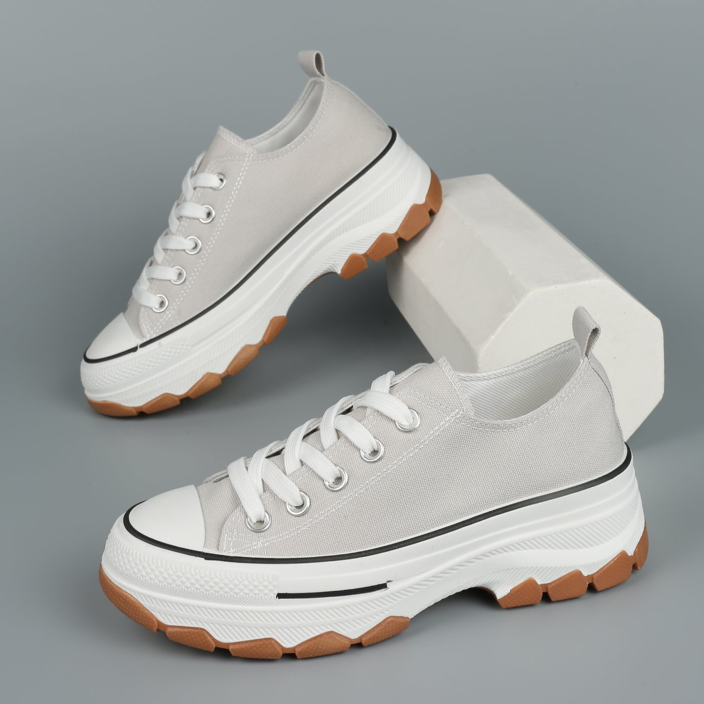 Nexsus Plus Ladies L.Grey Low-Top Canvas Trainers Size Uk 3-8